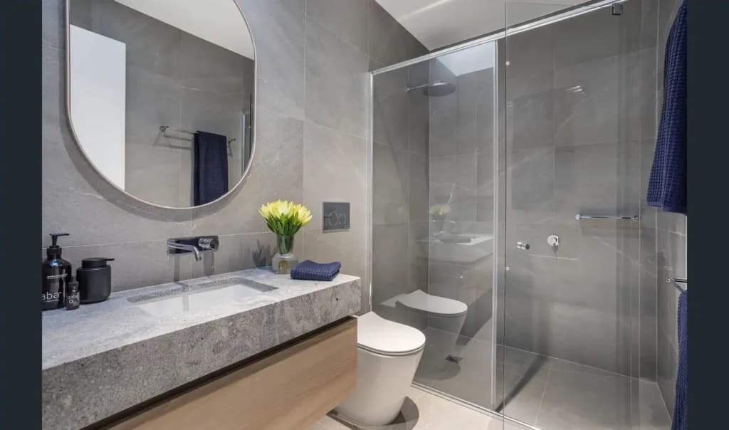 Luxury Townhouses - Image 3