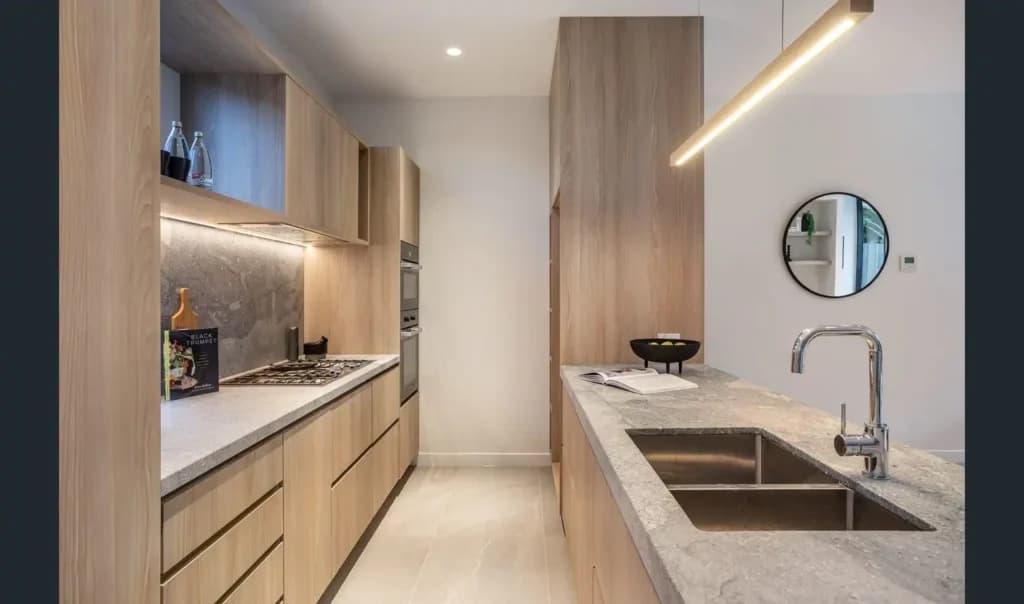 Luxury Townhouses - Image 2